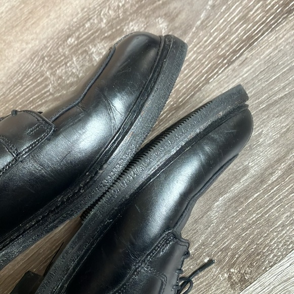 Allen Edmonds - Picture 17 of 17